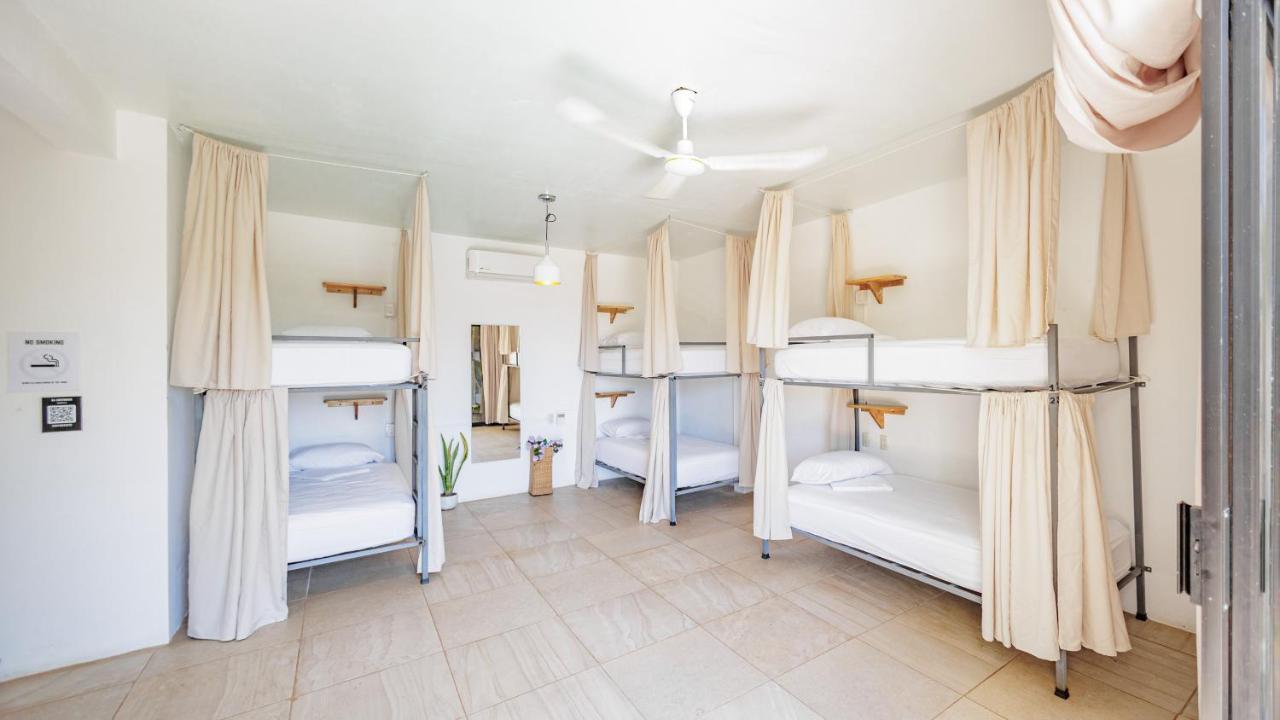 Surfnest Tamarindos Hostel Brisas de Zicatela Εξωτερικό φωτογραφία