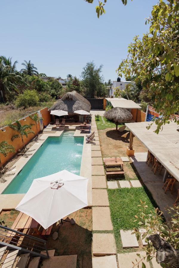 Surfnest Tamarindos Hostel Brisas de Zicatela Εξωτερικό φωτογραφία
